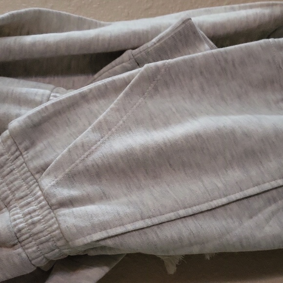 Habitual Kids Puff Sleeve Votton Blend One P Jumpsuit - Picture 6 of 7